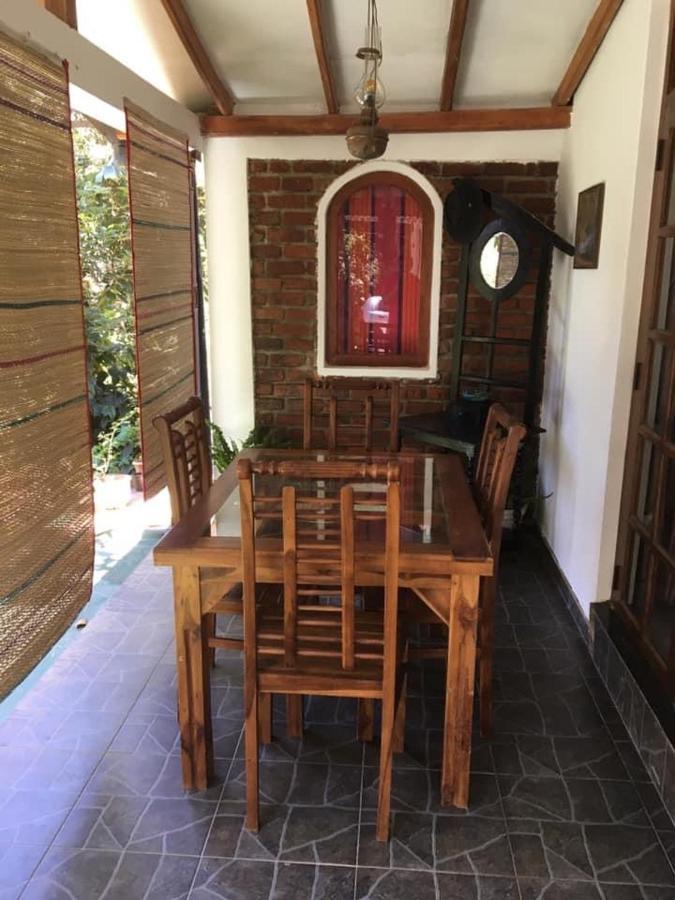 Villa25 Homestay Free Pick Up From The Centre Kandy Eksteriør billede